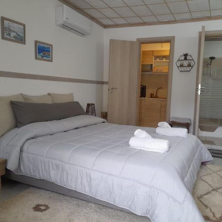 Ifigenia Apartments 埃尔莫波利斯 外观 照片